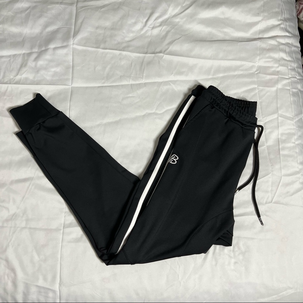 BUILT APPAREL Legacy Black Joggers Men’s Size Small